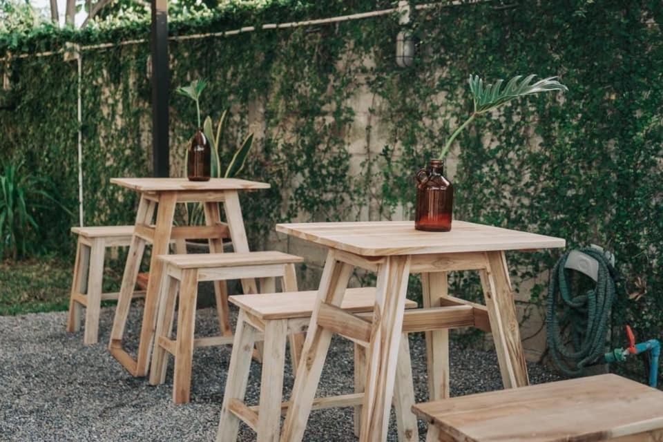 Hostel Yoji House And Cafe Ban Wiang Exterior foto